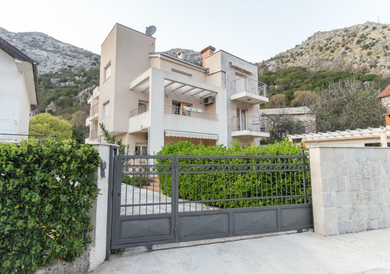 Apartment San Marco Risan Exterior foto